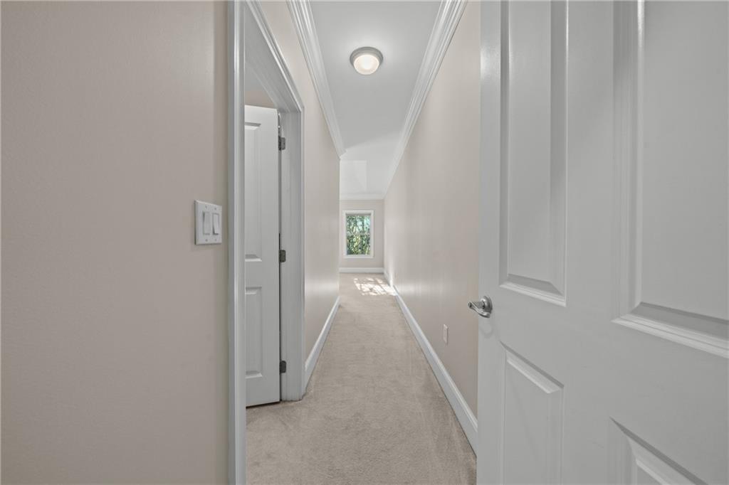 5480 Glenridge Park