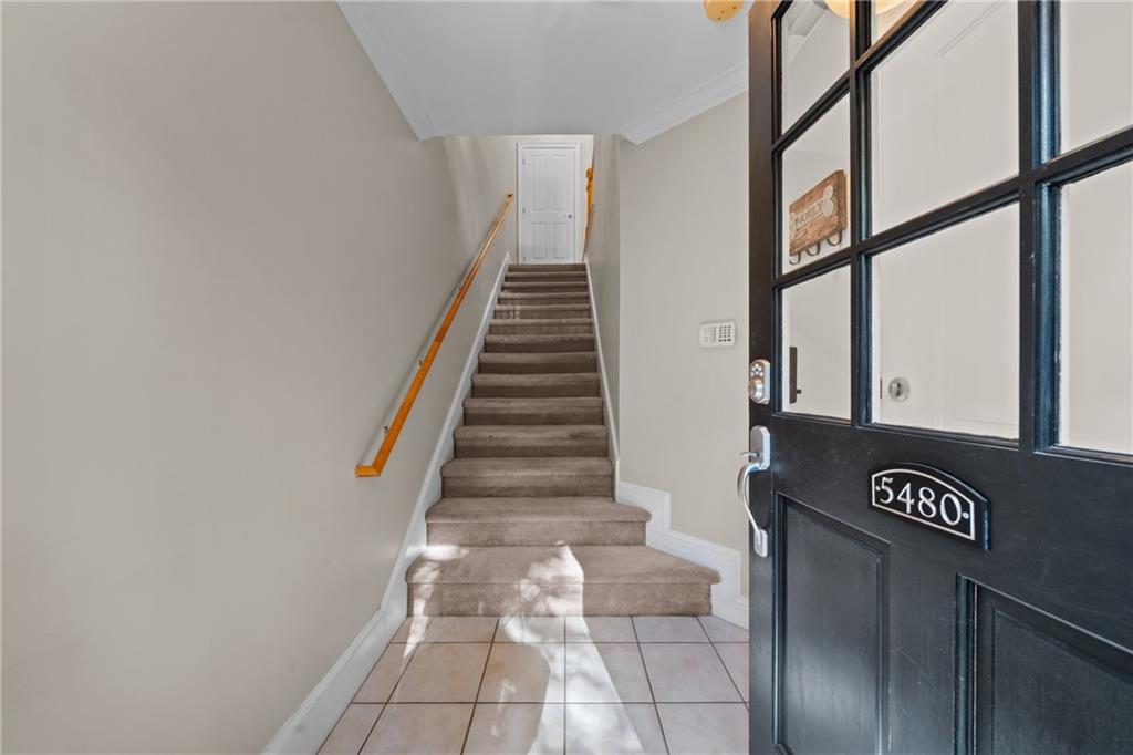 5480 Glenridge Park