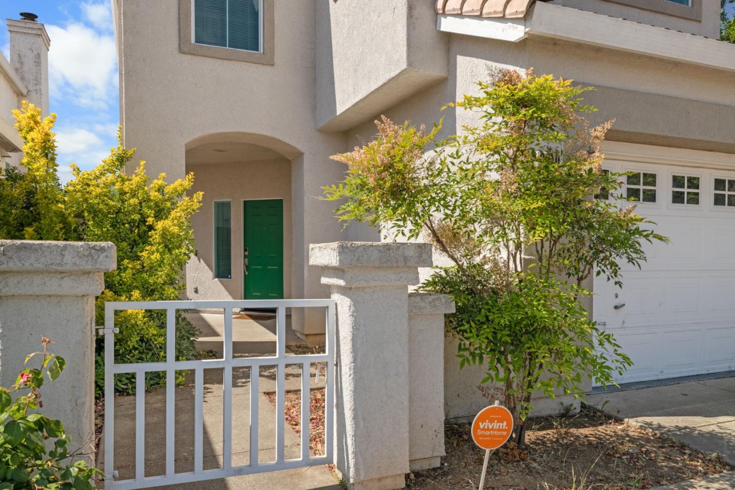 2910 West Laguna Court