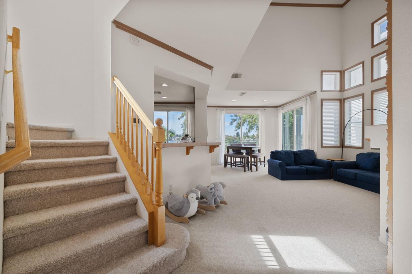 2910 West Laguna Court