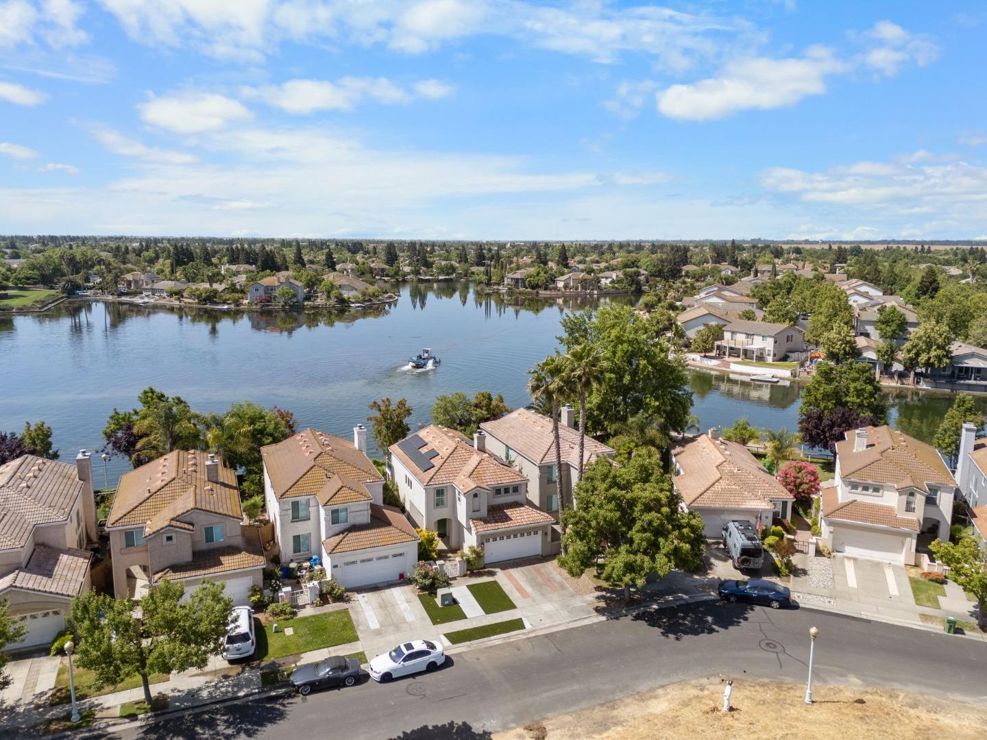 2910 West Laguna Court