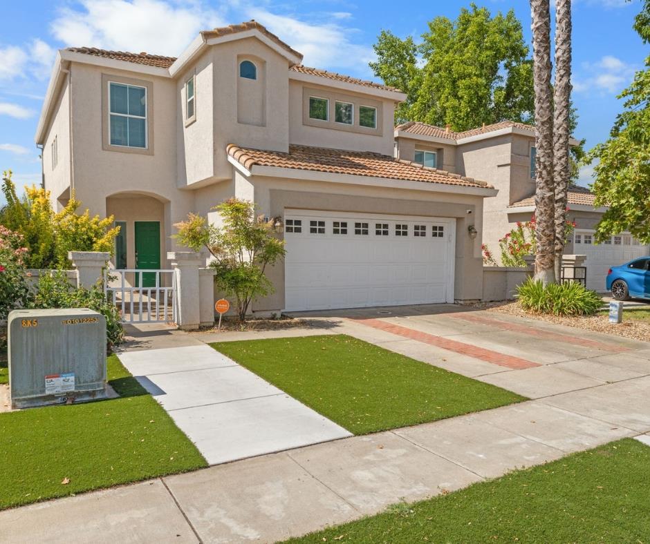 2910 West Laguna Court