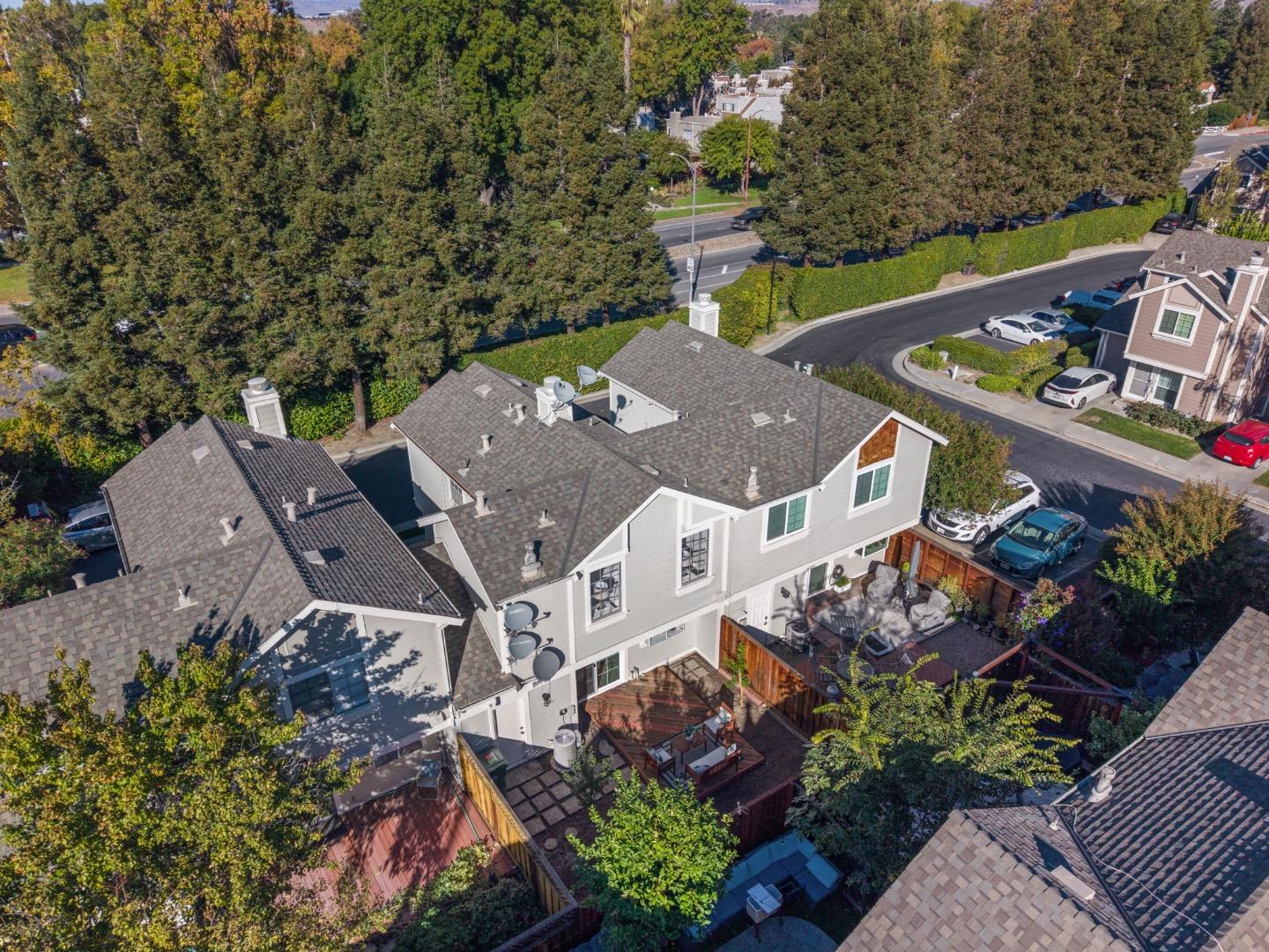 294 Macaw Place