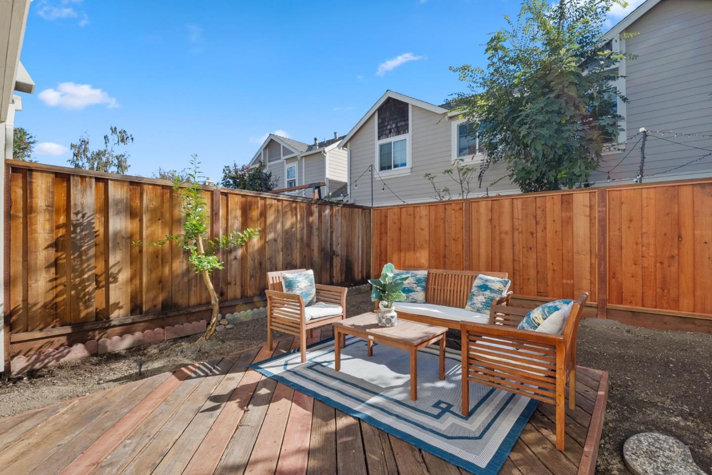 294 Macaw Place