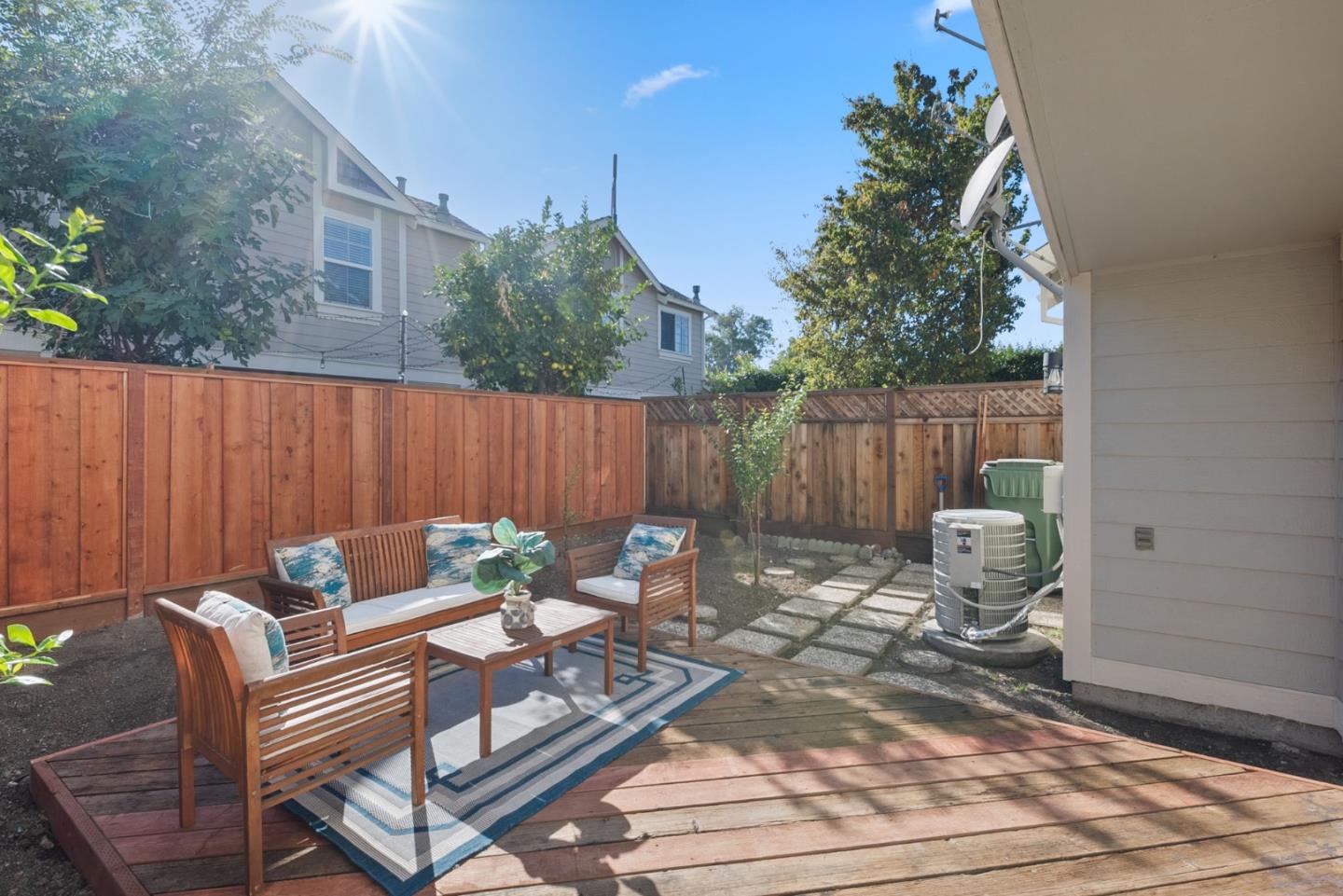 294 Macaw Place