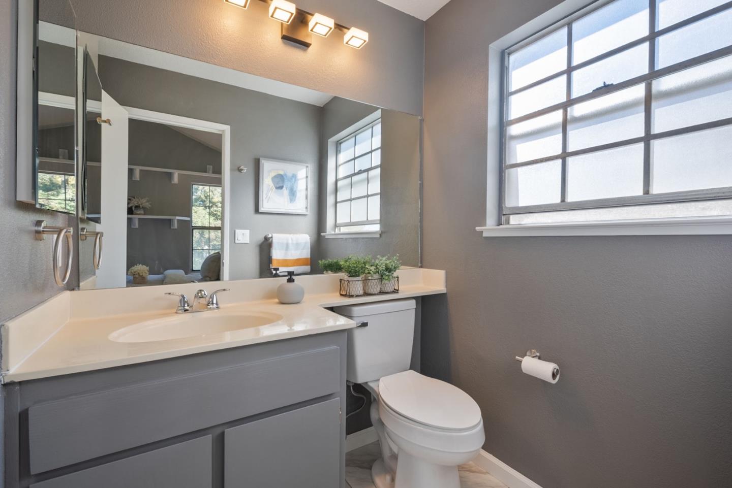 294 Macaw Place