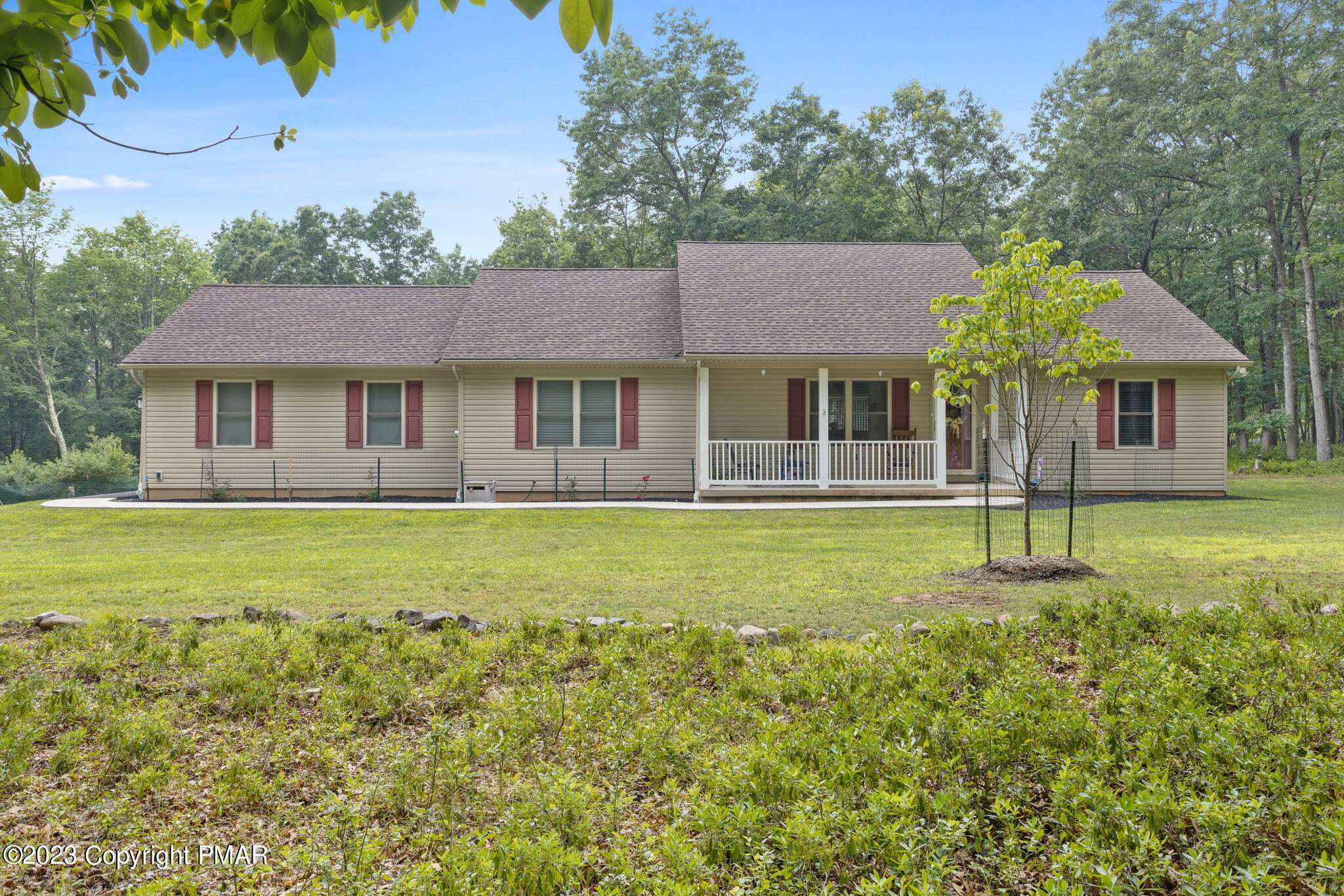 853 S Old Stage Road