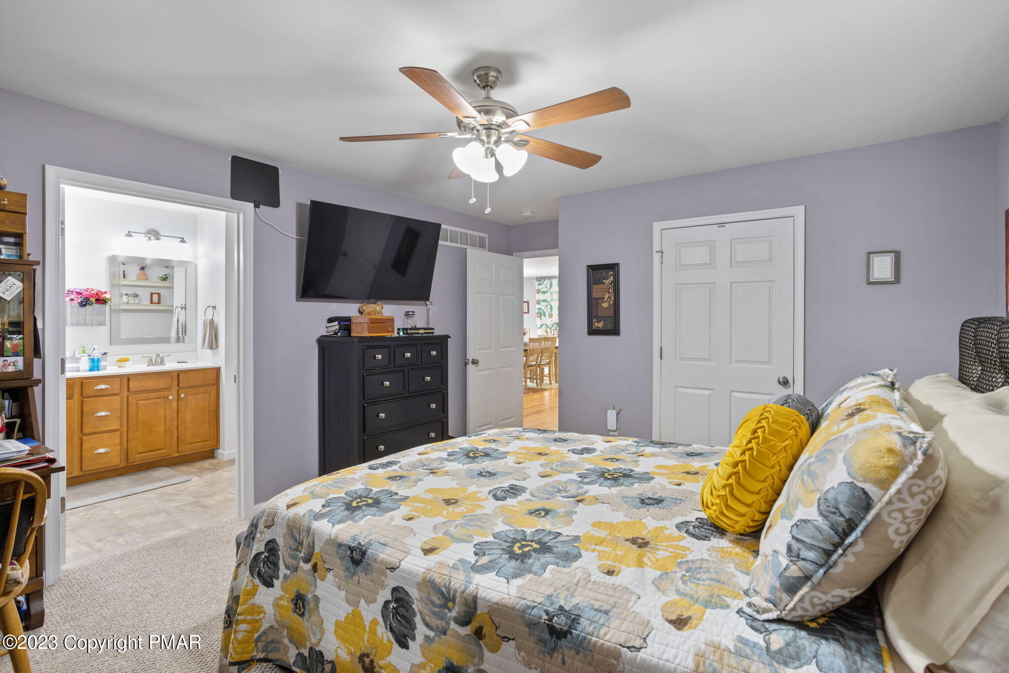 853 S Old Stage Road