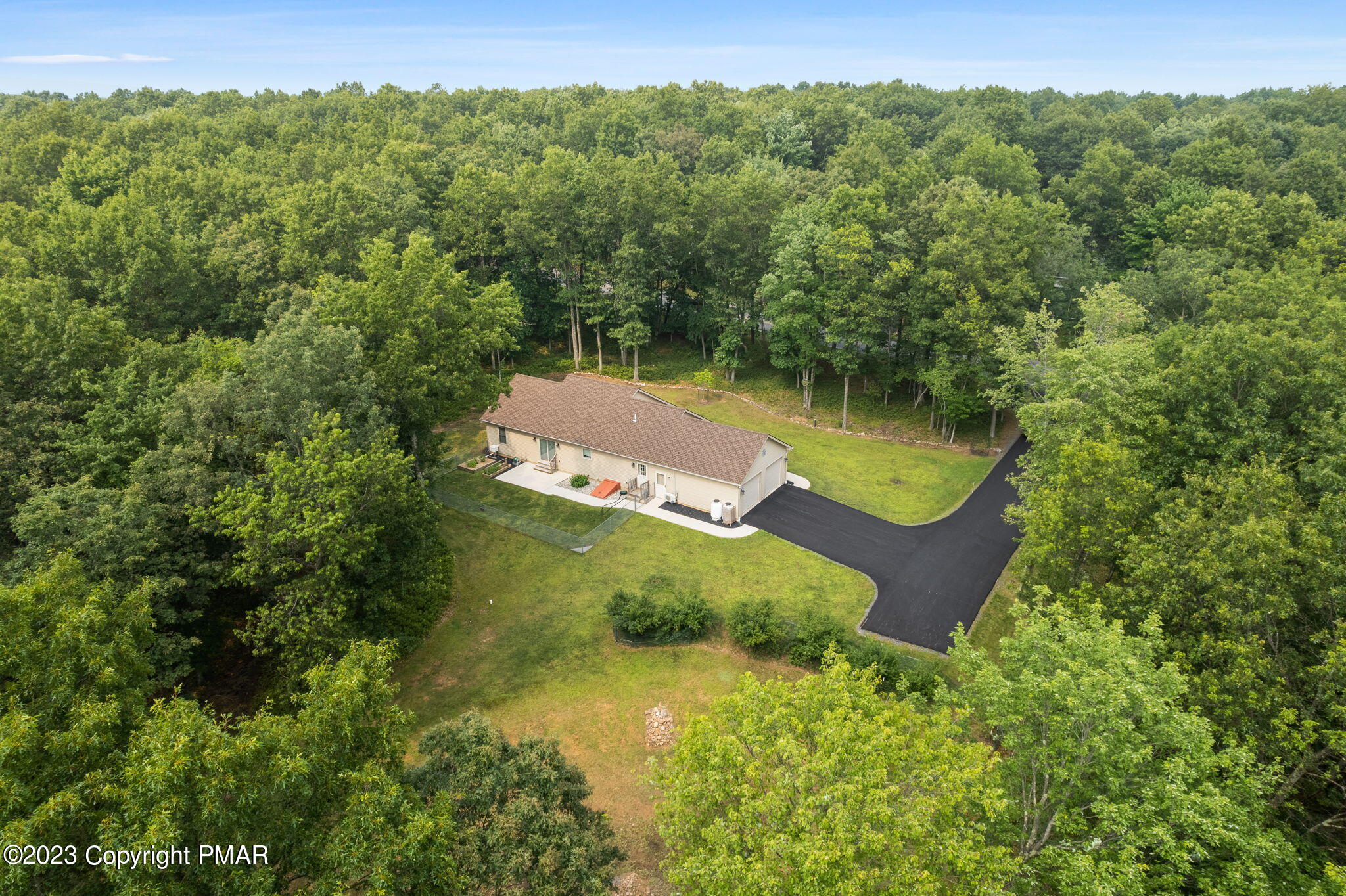853 S Old Stage Road