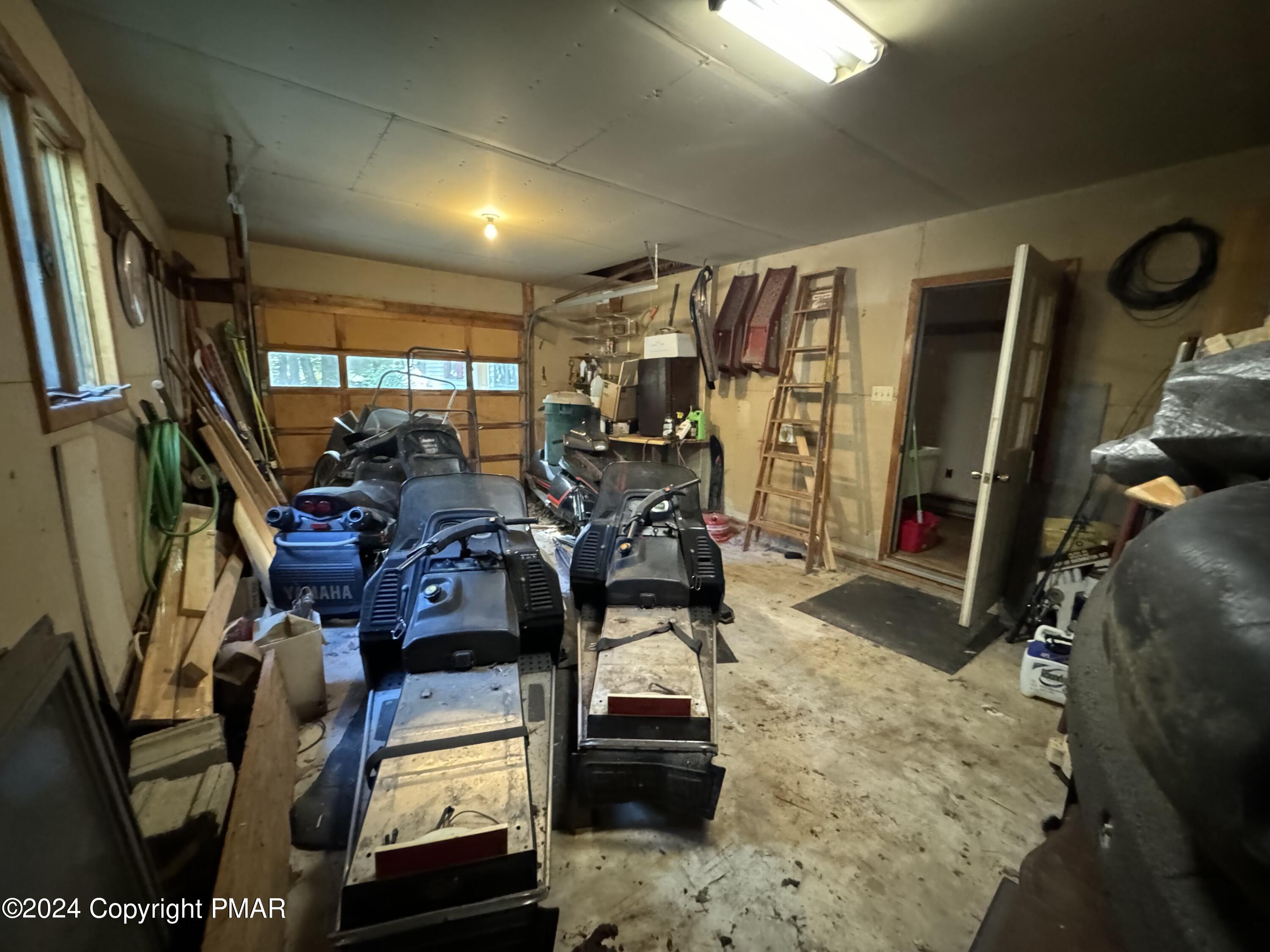 189 El Do Lake Drive