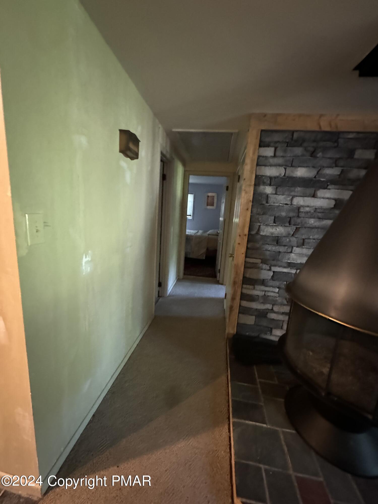 189 El Do Lake Drive