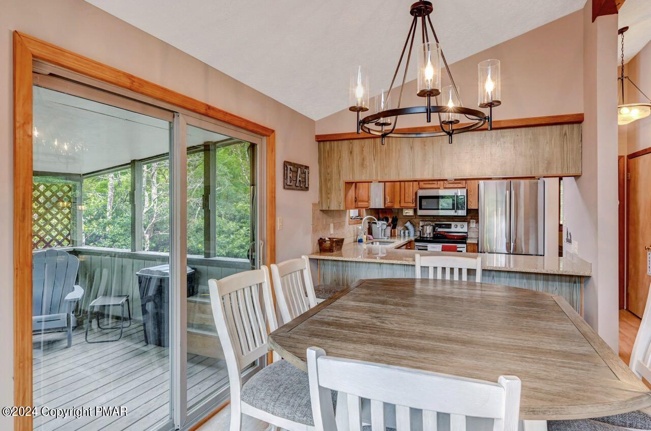 143 Lindbergh Circle