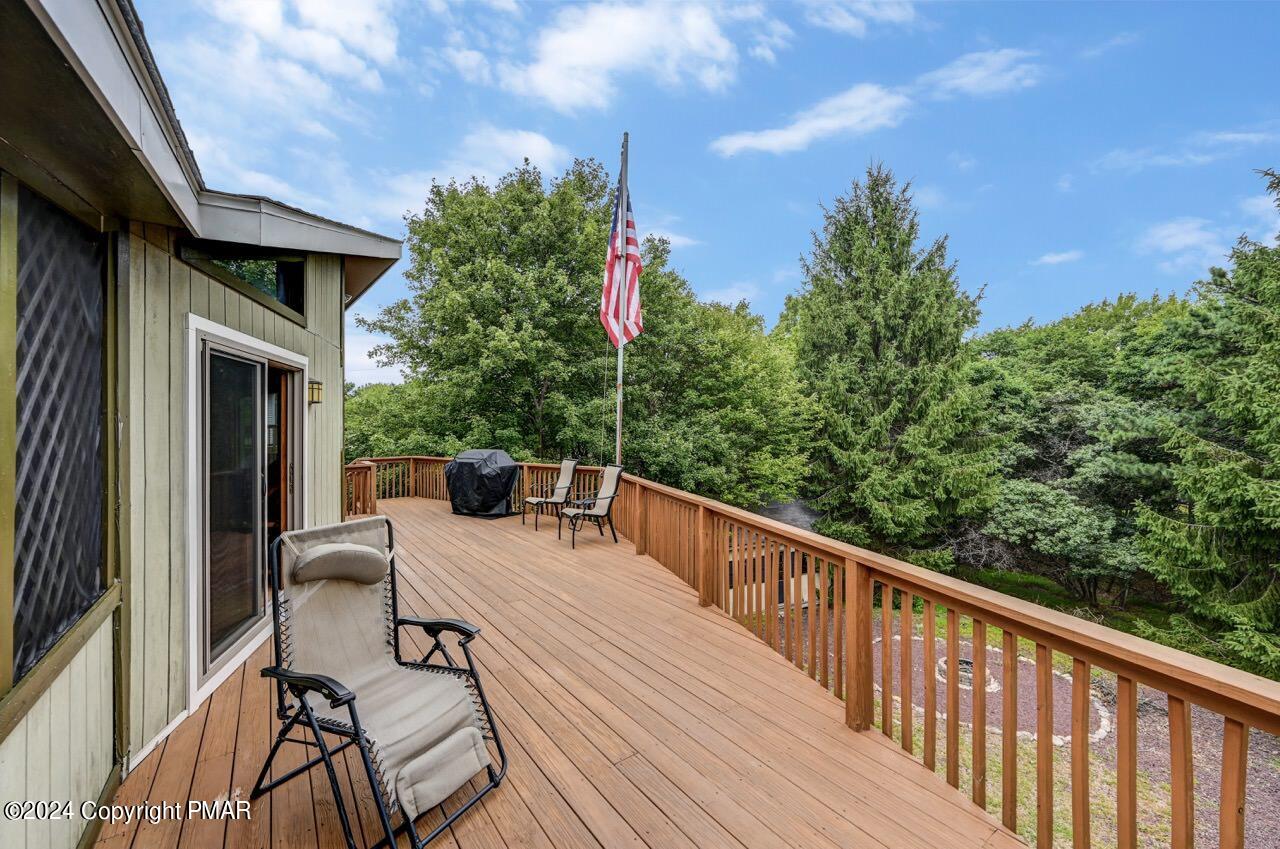 143 Lindbergh Circle