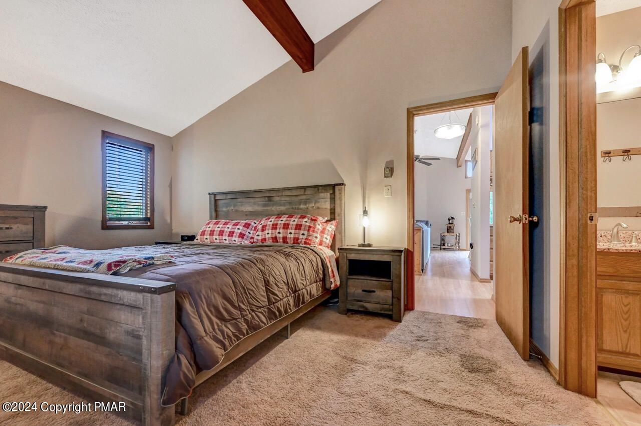 143 Lindbergh Circle