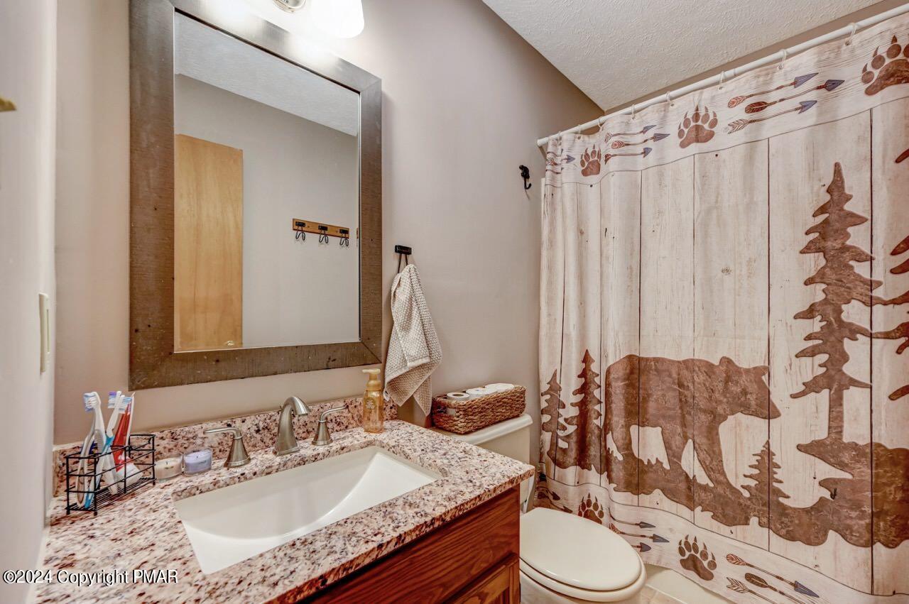 143 Lindbergh Circle