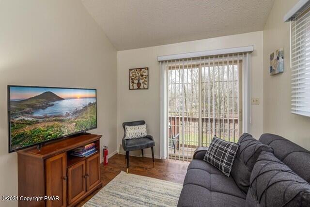 14 Dillon Way