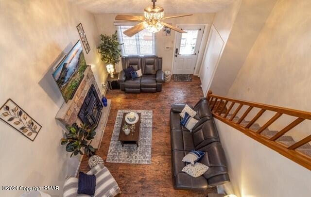14 Dillon Way
