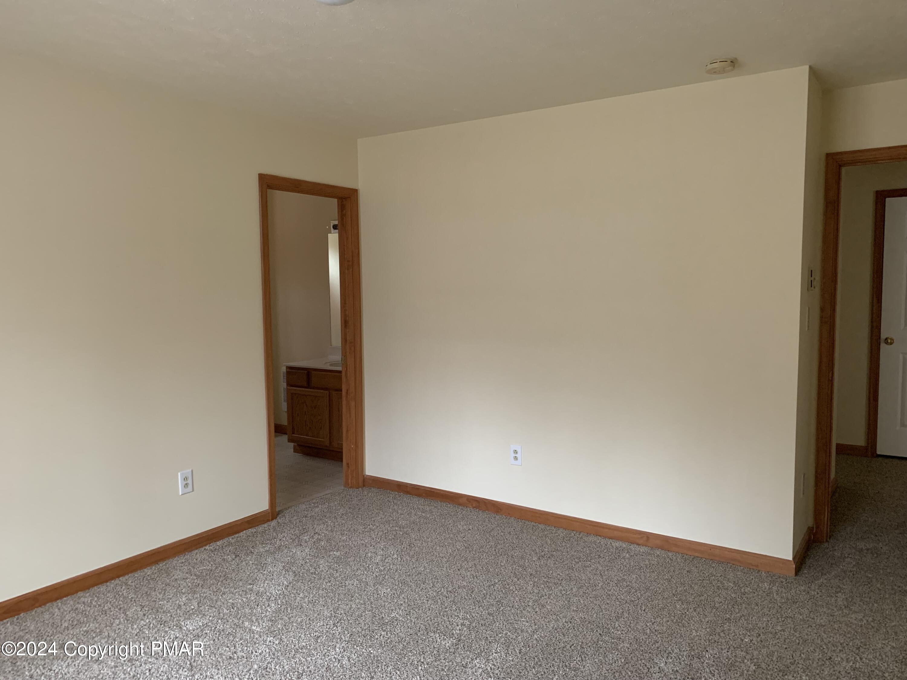 89 N Shore Drive