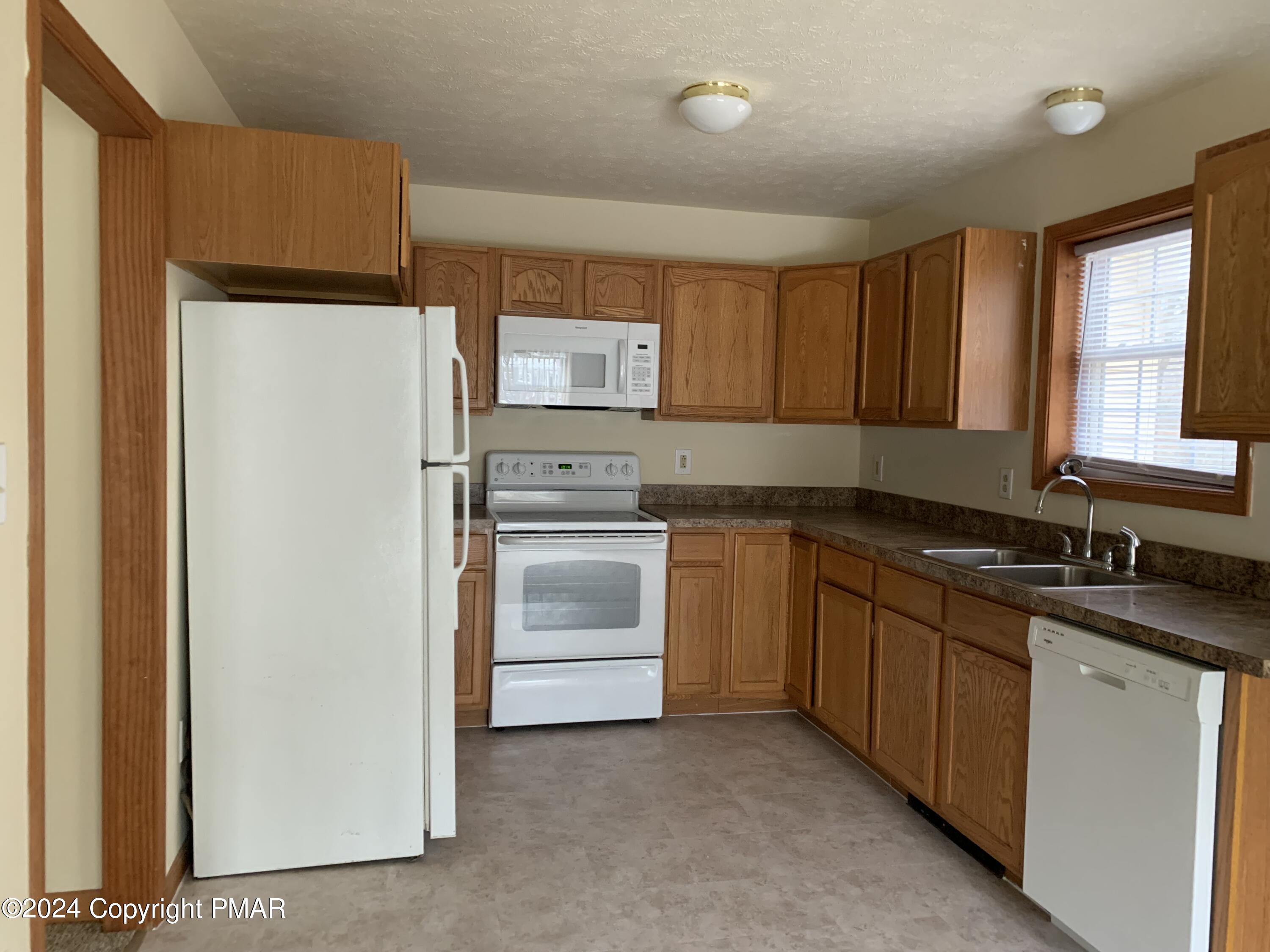 89 N Shore Drive
