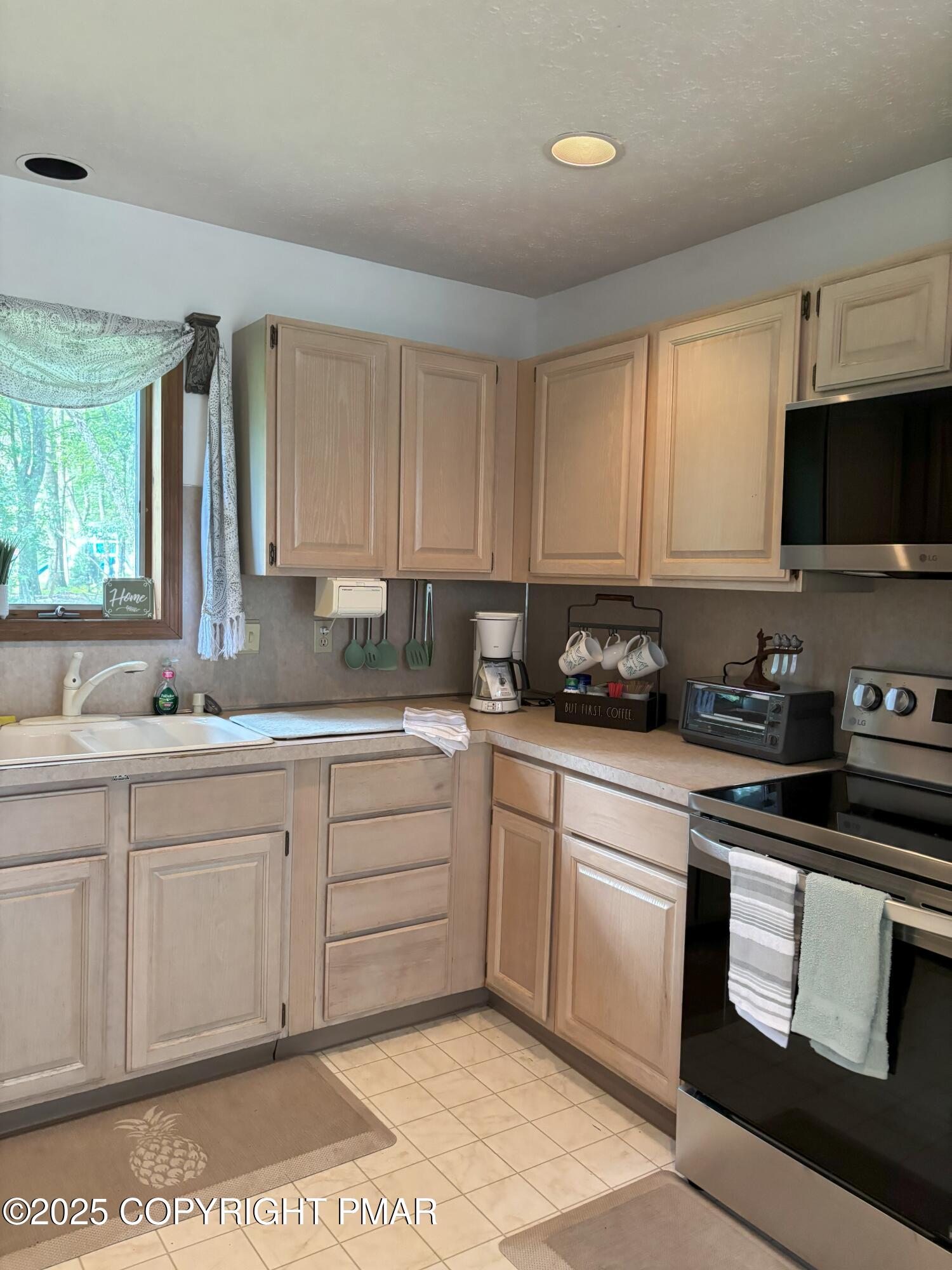 388 Towamensing Trail