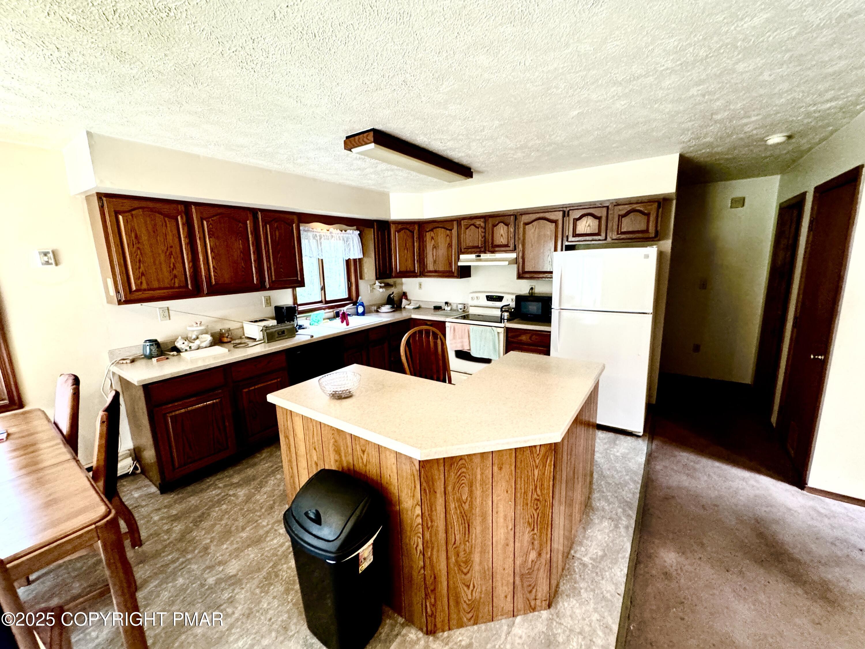 84 Tanglewood Drive