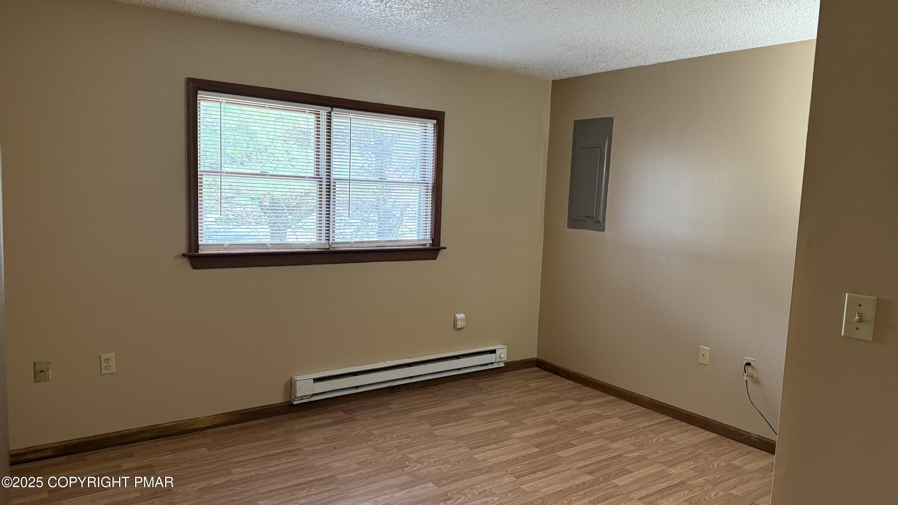 715 Country Place Drive, Tobyhanna