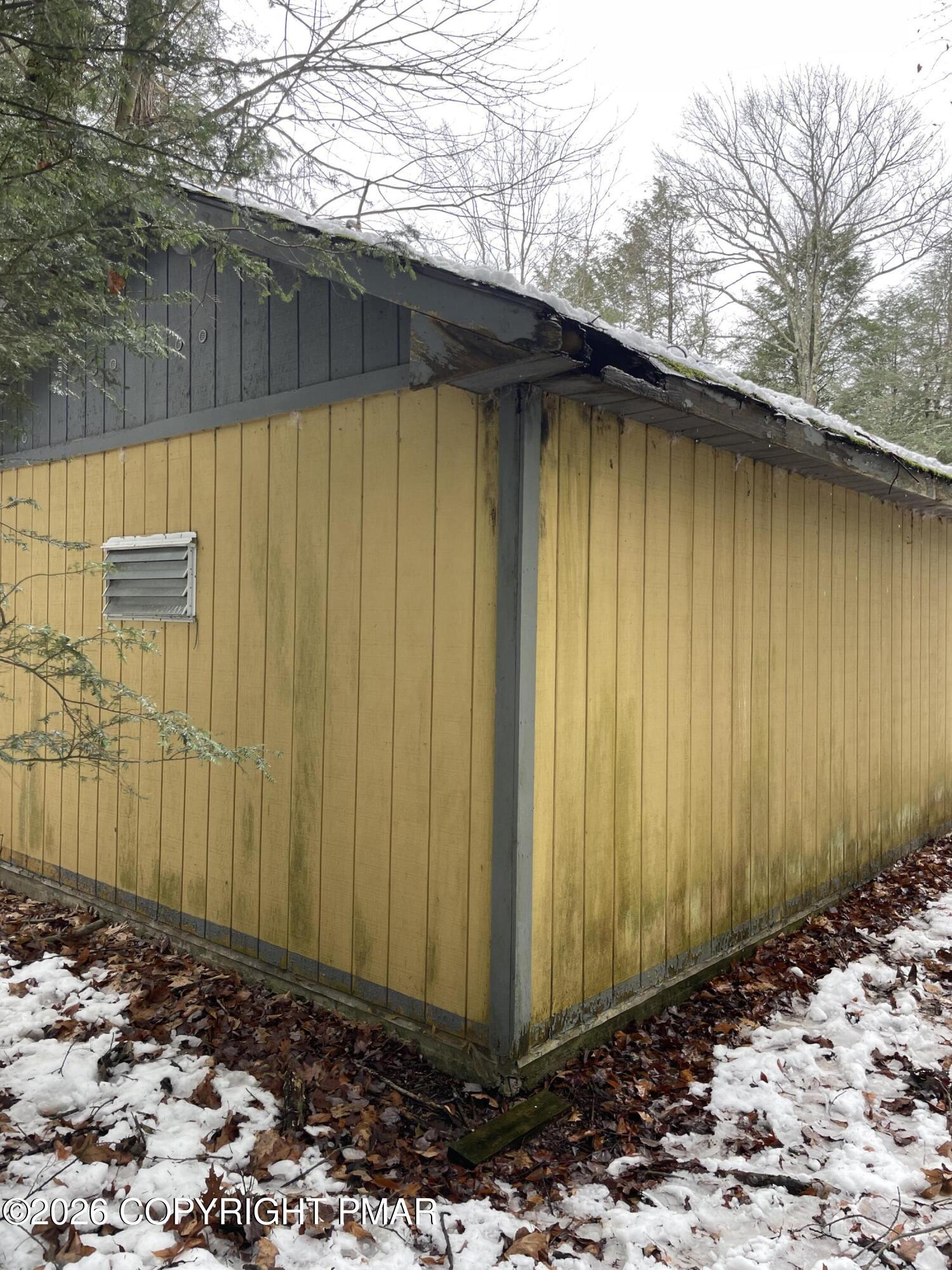 166 Lakeside Lane