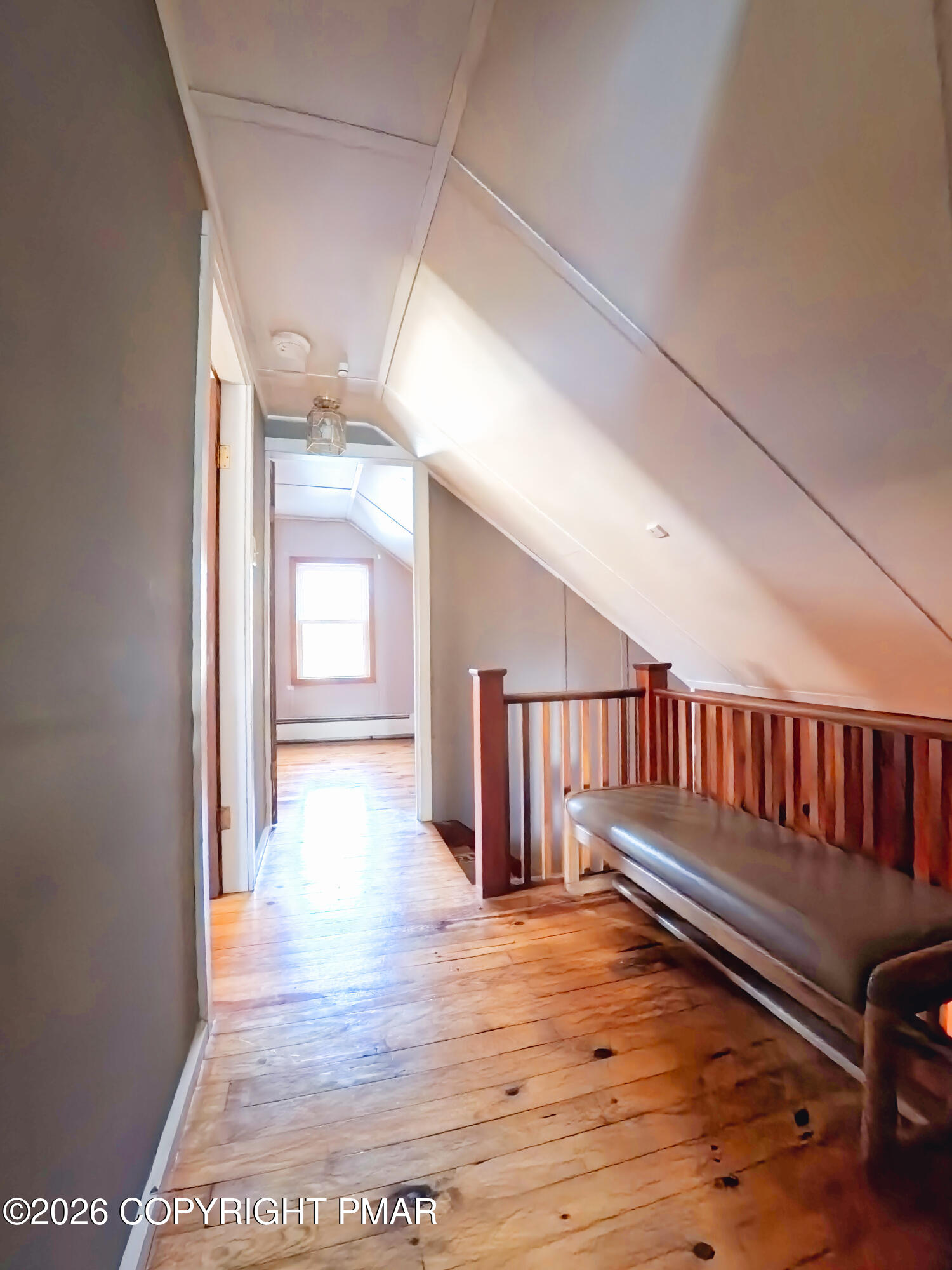 1101 Lakeview Drive