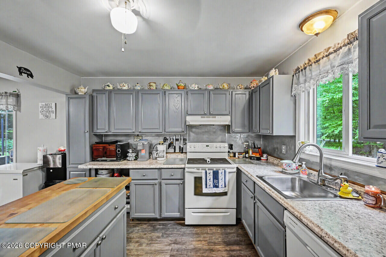 855 Towamensing Trail
