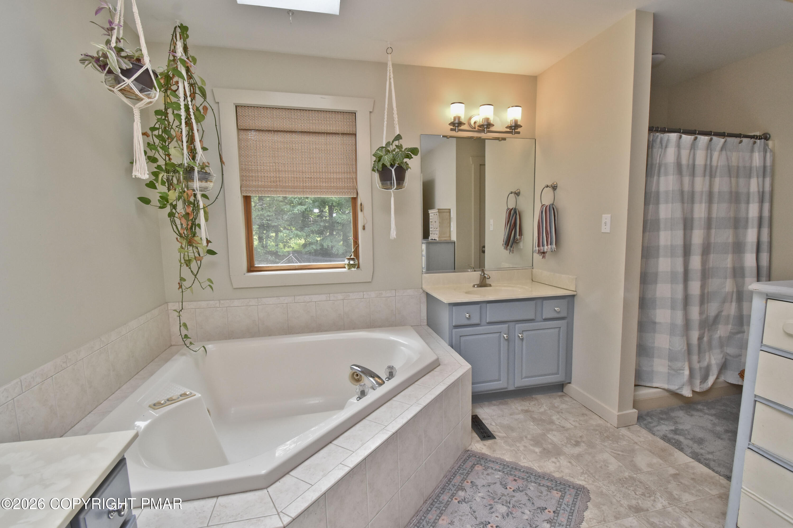 186 Quiet Valley Road
