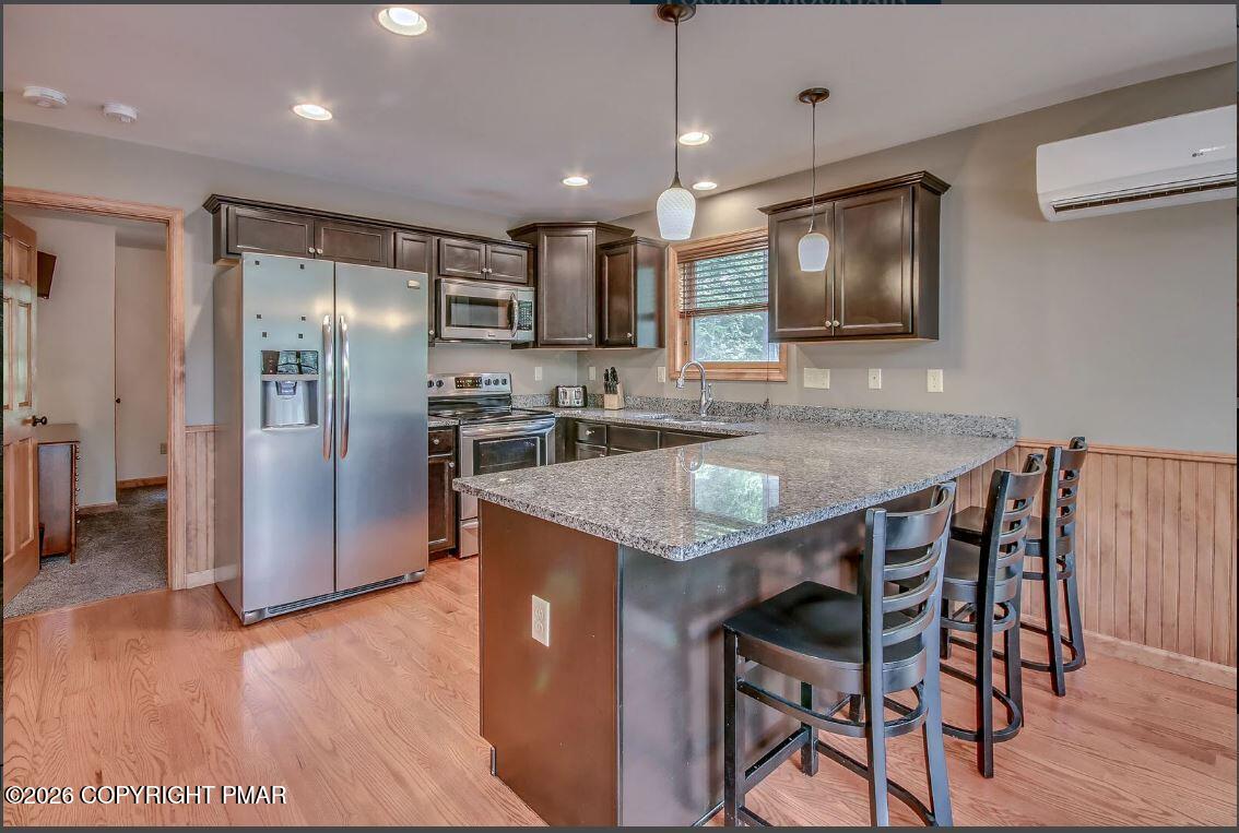 112 Pineknoll Drive