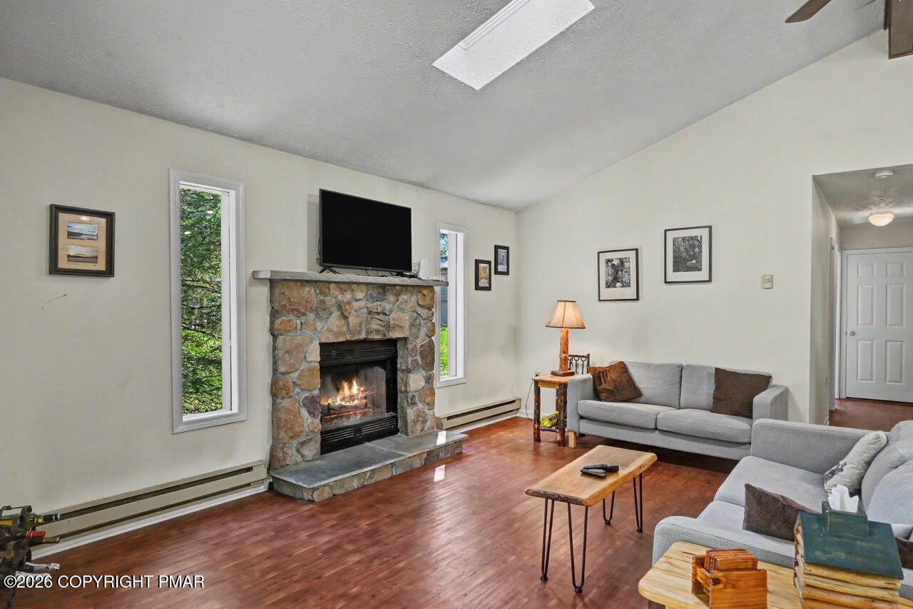 41 Whitman Lane