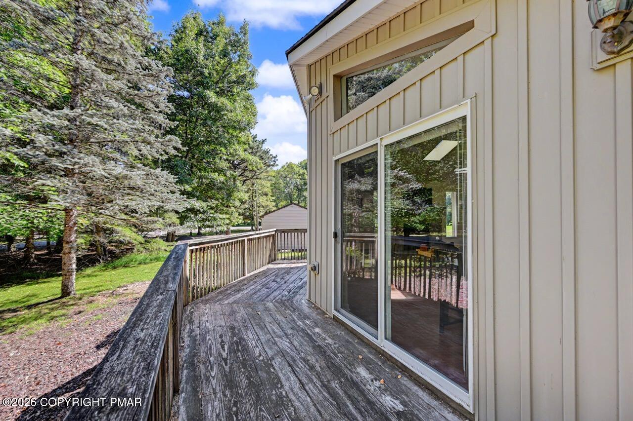 41 Whitman Lane
