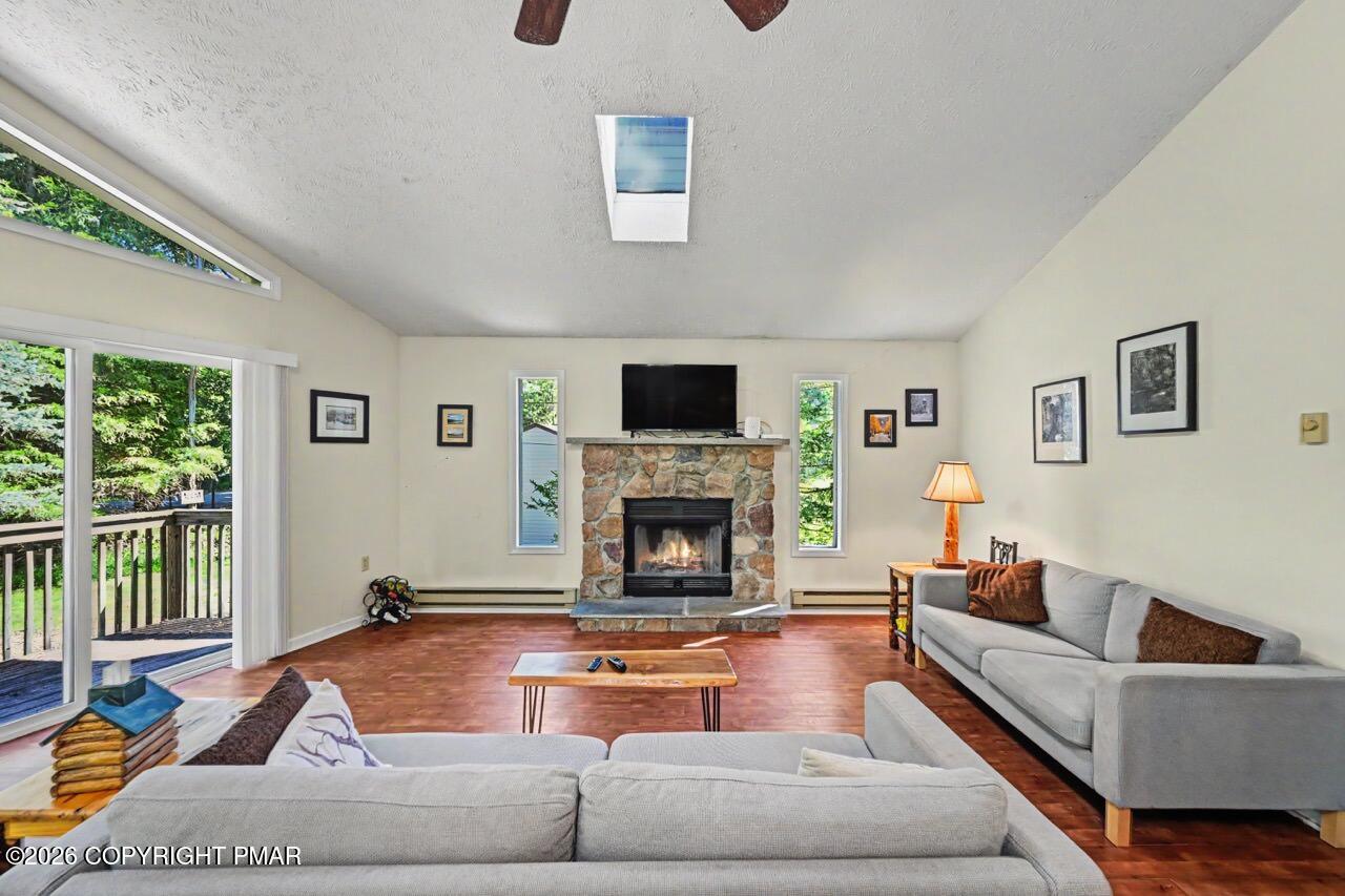41 Whitman Lane