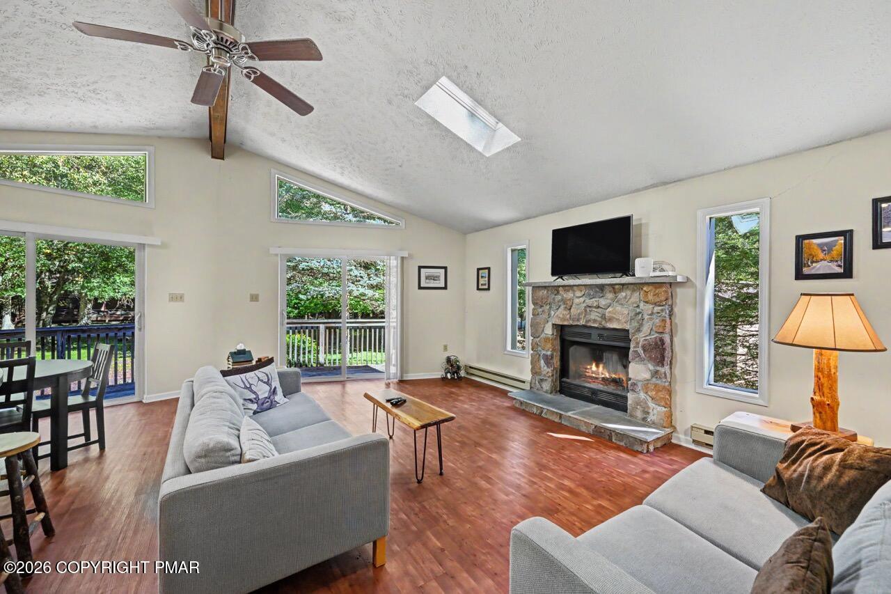 41 Whitman Lane