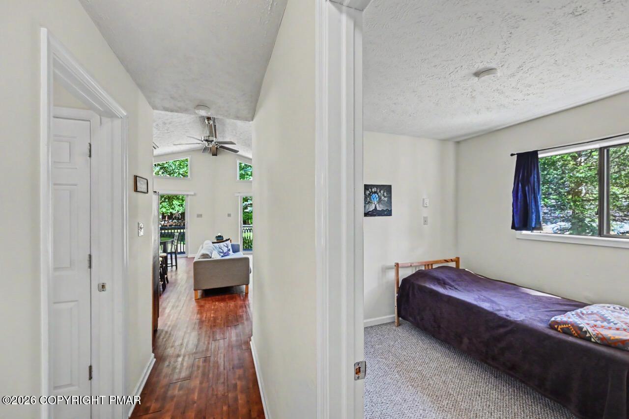 41 Whitman Lane