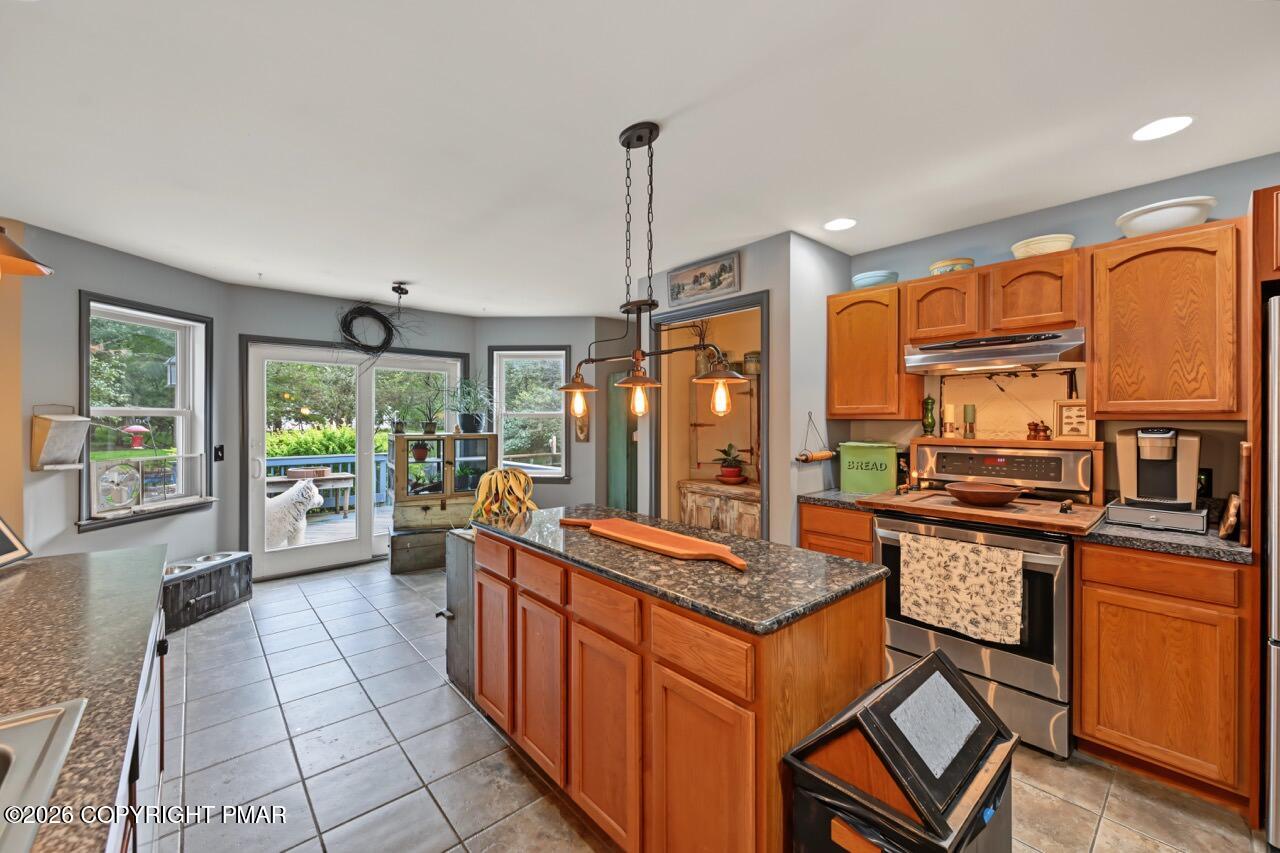 728 Stony Mountain Road