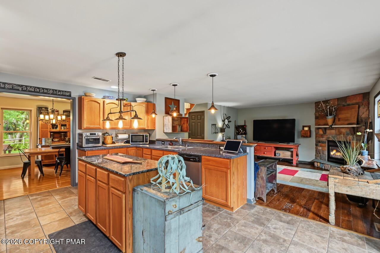 728 Stony Mountain Road