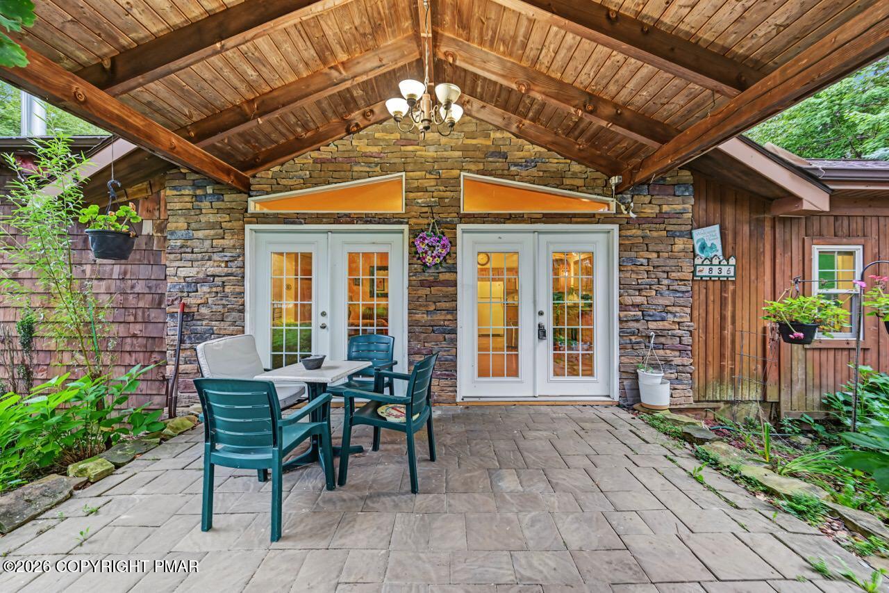 836 Stony Mountain Road