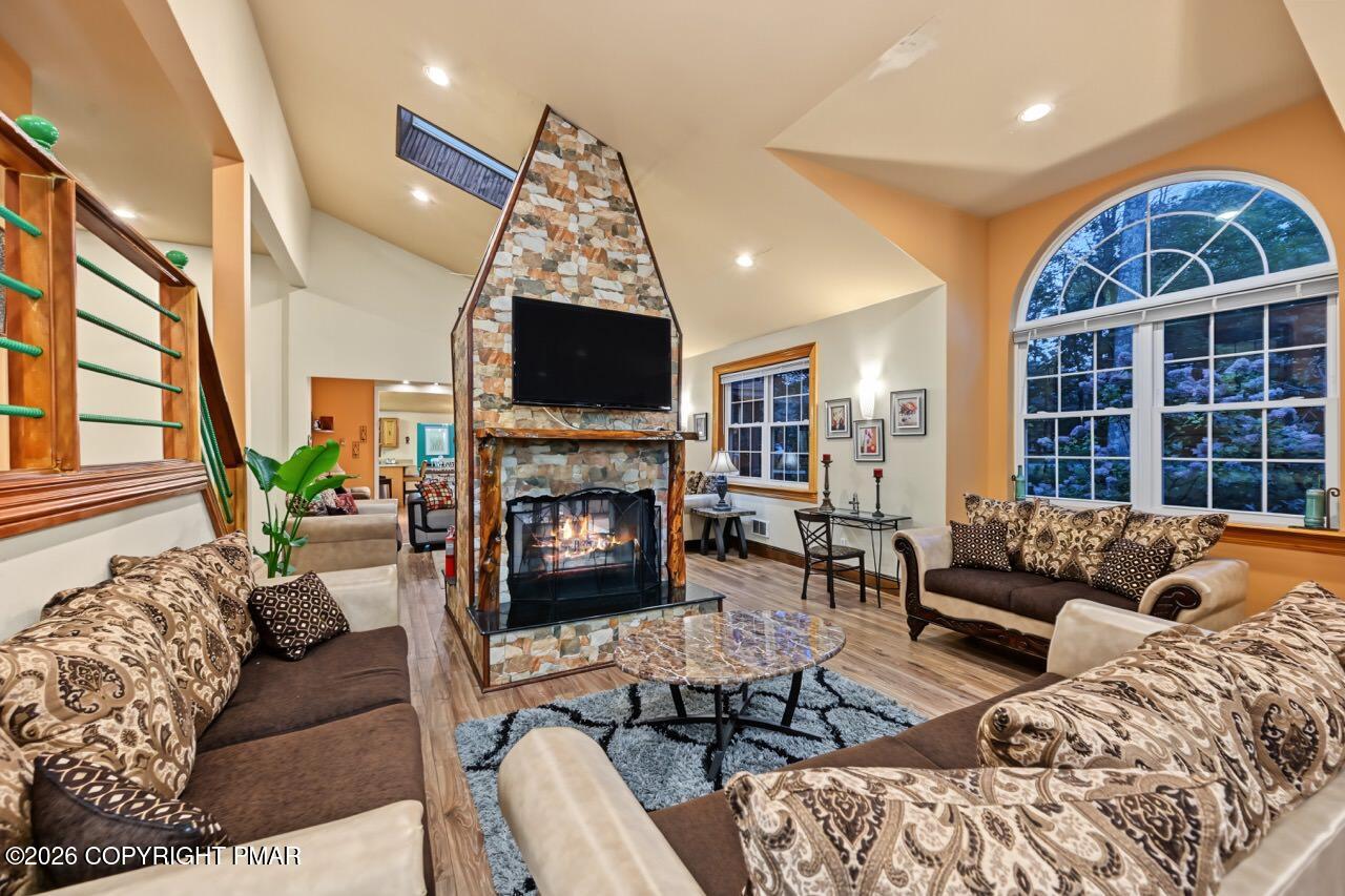 836 Stony Mountain Road