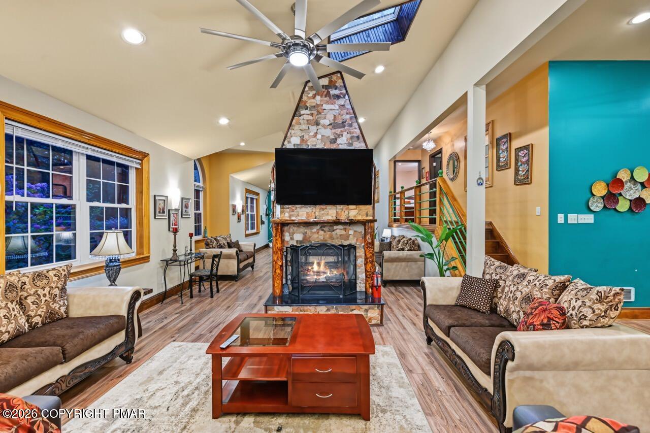 836 Stony Mountain Road