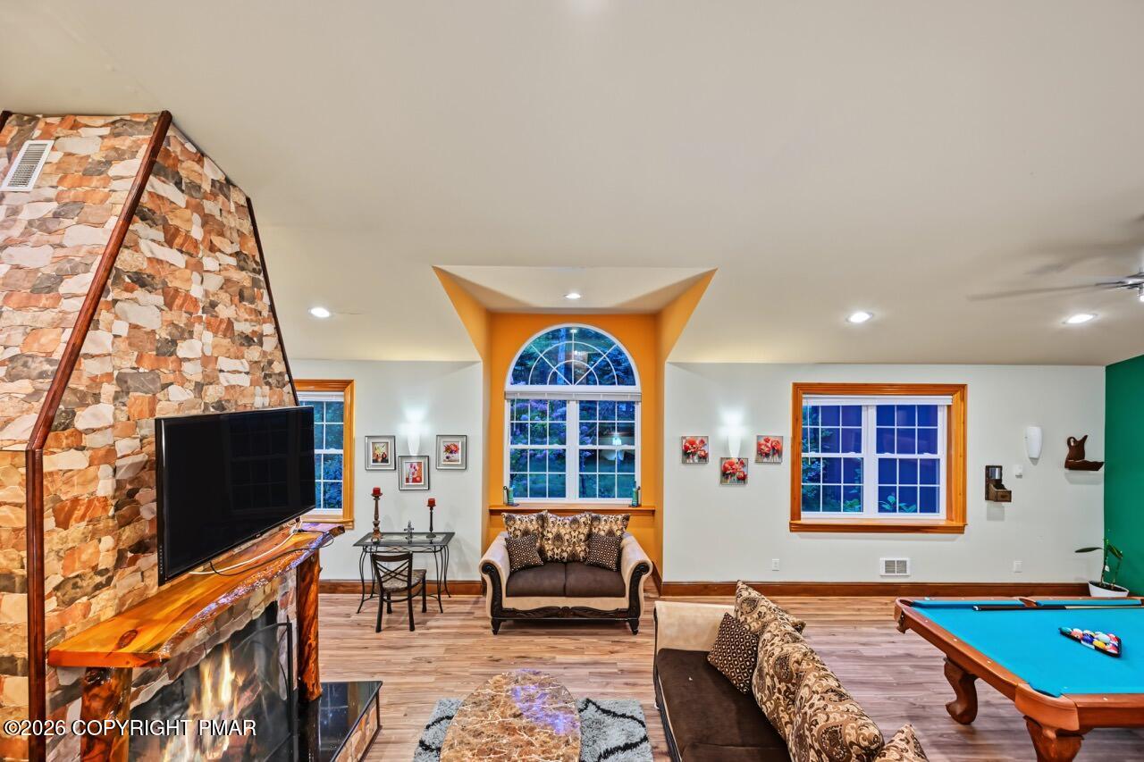 836 Stony Mountain Road