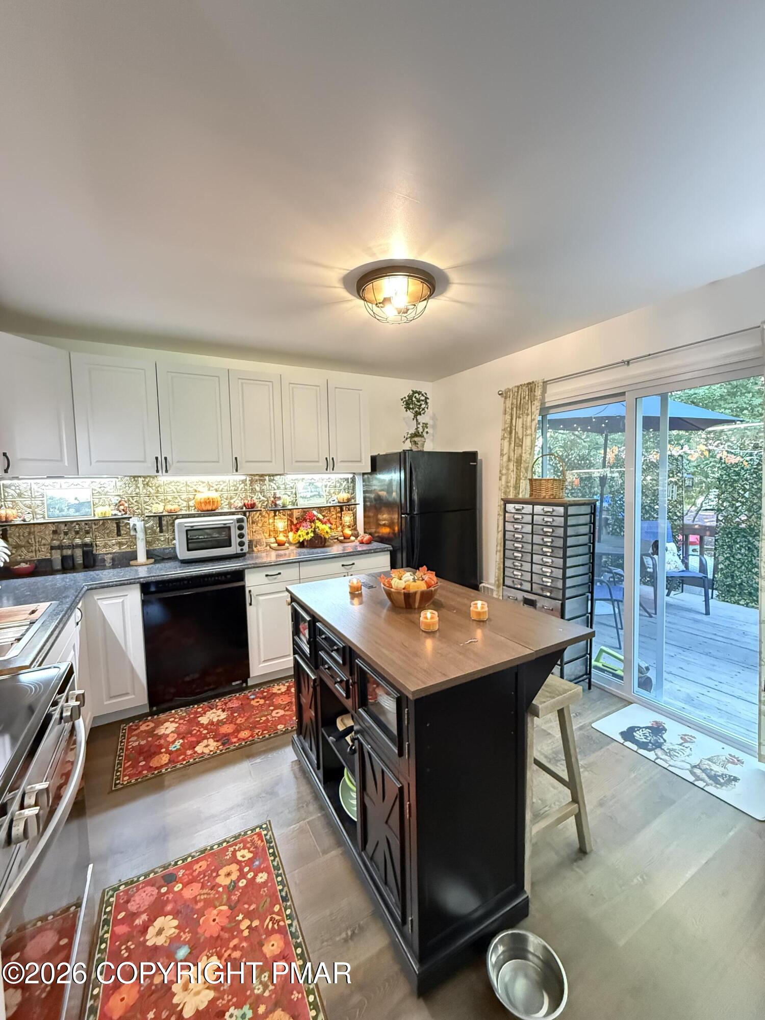 483 Mountain Road
