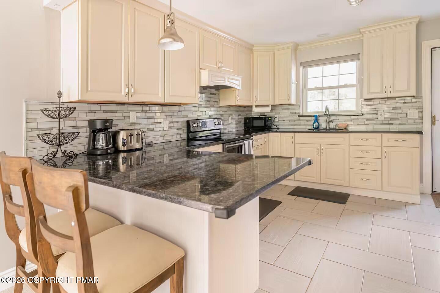 2557 Long Pond Road
