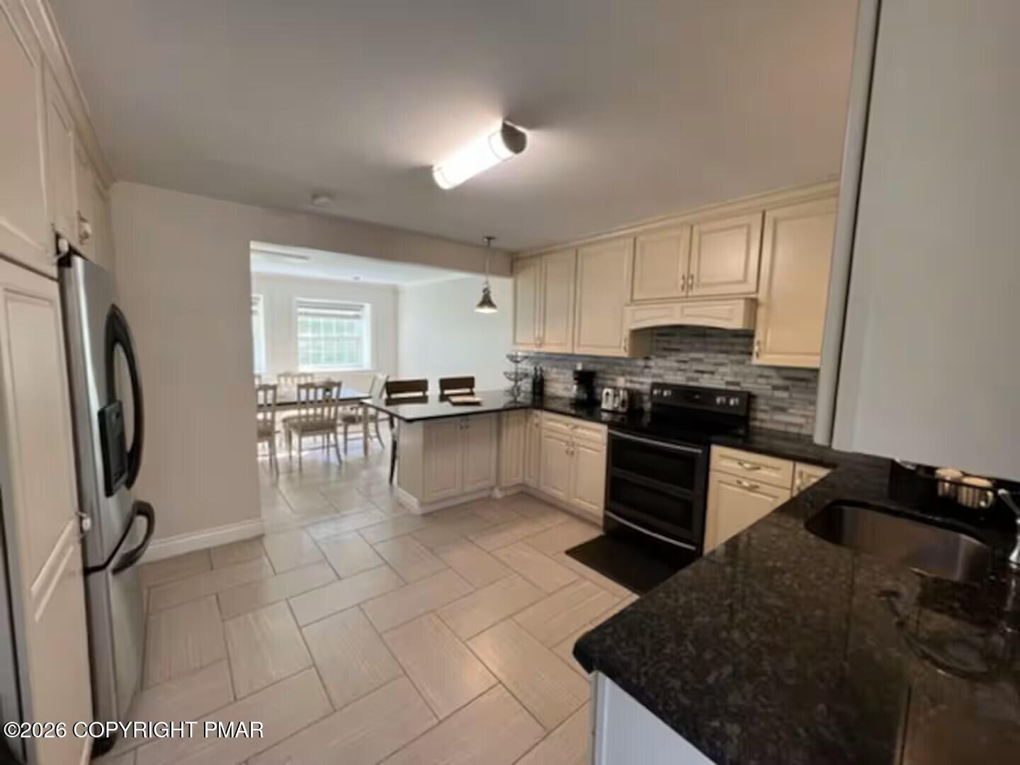 2557 Long Pond Road