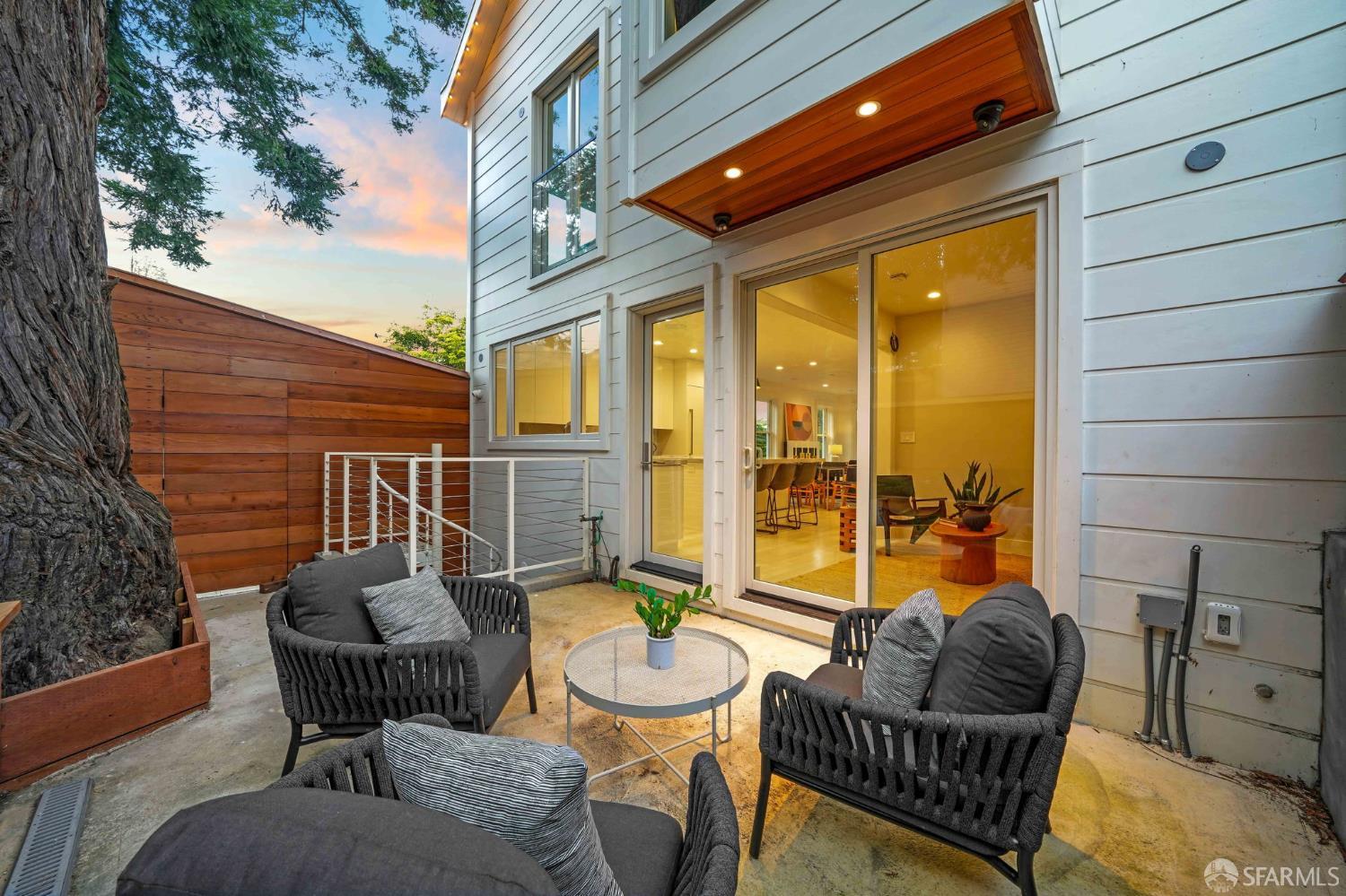 95 Nordhoff Street
