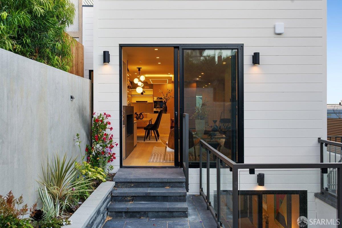 755 Duncan Street