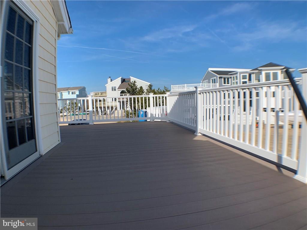 48 A Long Beach Blvd