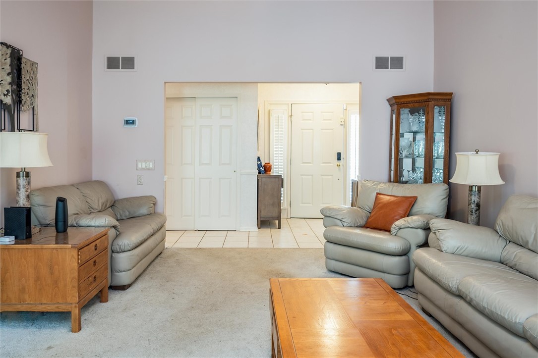 68 Sotheby Drive
