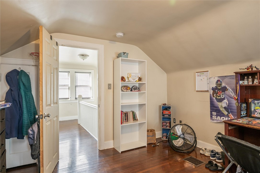110 Castleford Road
